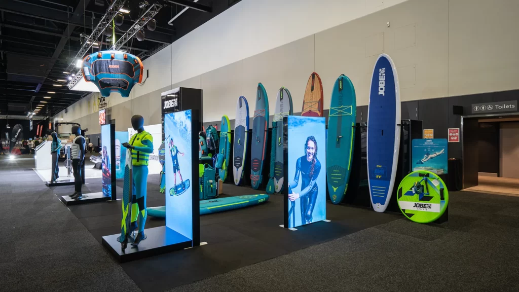 Must-Have Trade Show Booth Accessories and Add-Ons