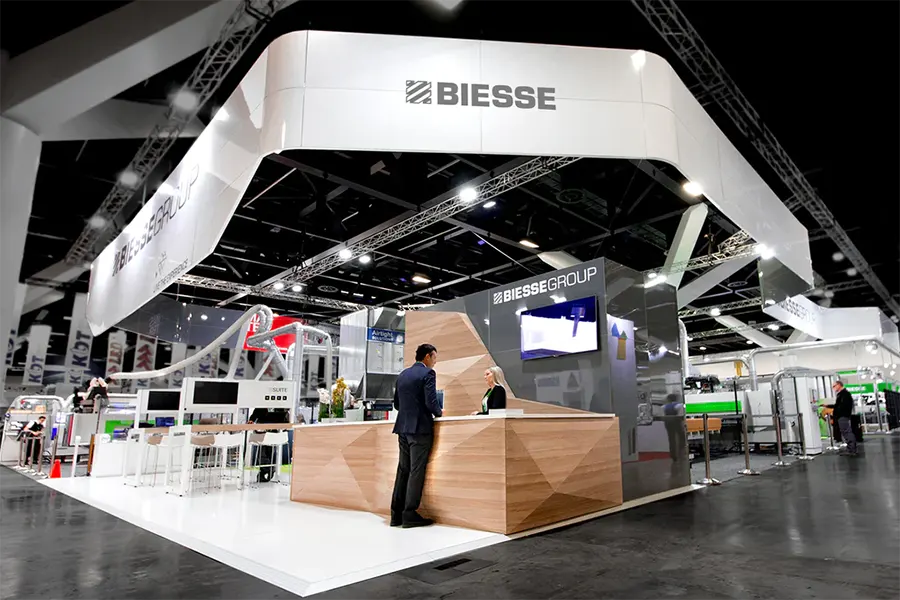 Custom exhibit stands