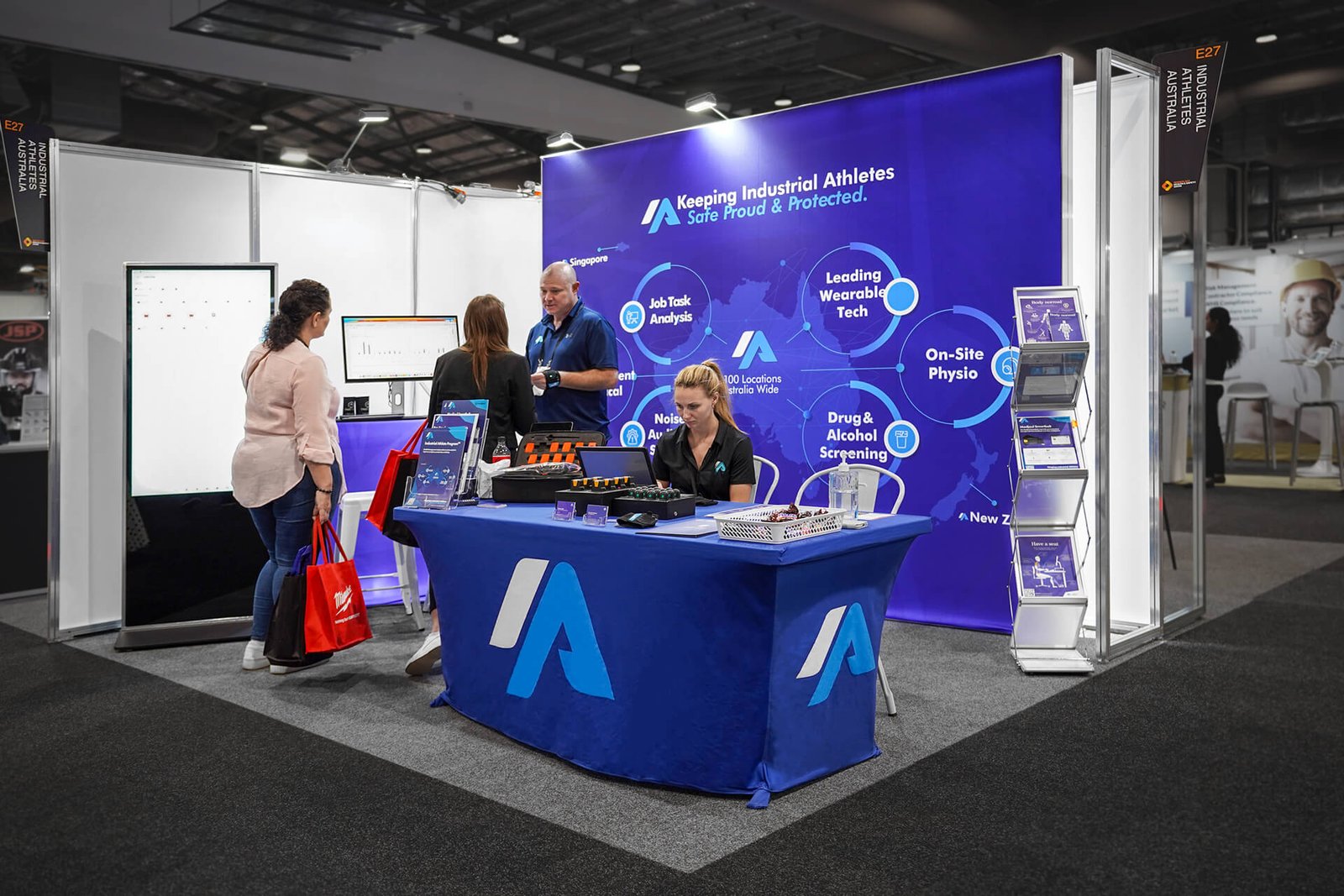 Versatile 3x3 Exhibition Booths for Outstanding Presence